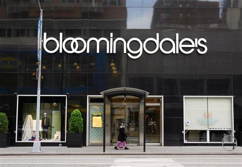 bloomingdale's loyallist program.